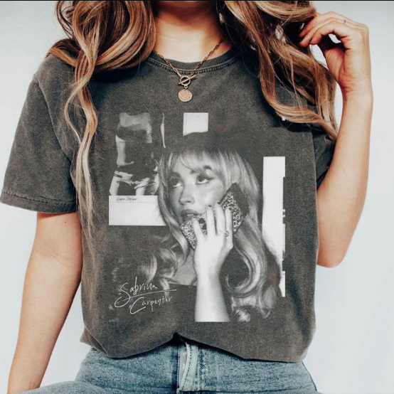 Sabrina Carpenter T-shirt